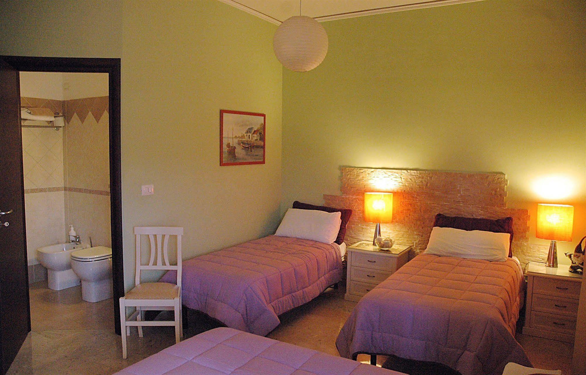 Bed and Breakfast A Casa Olimpia Giarre Tra Taormina, Etna E Catania Esterno foto